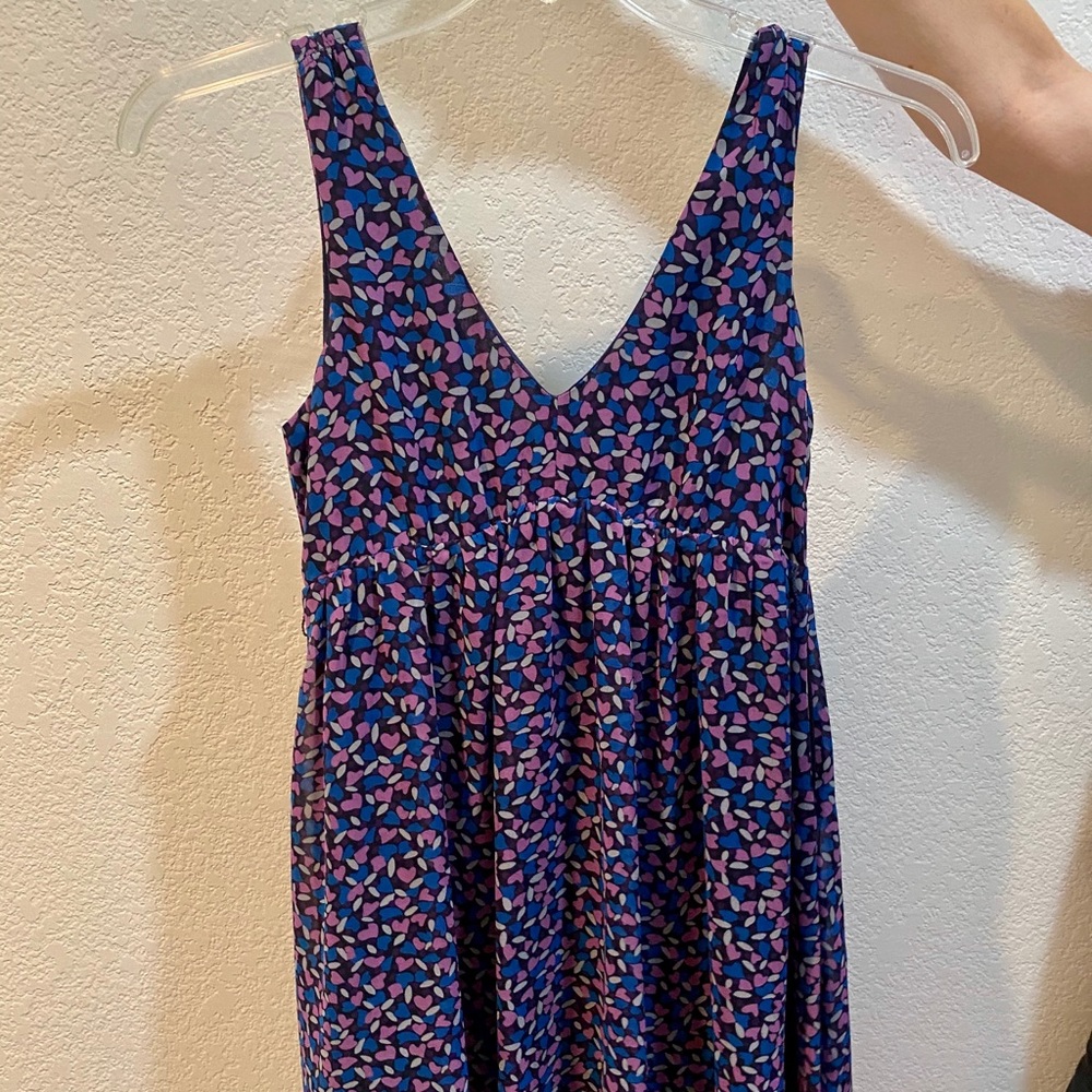American Eagle size 2 flowy hearts pattern dress